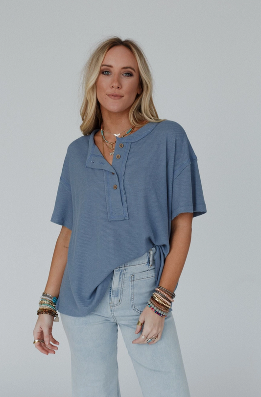 Saylor Henley Top