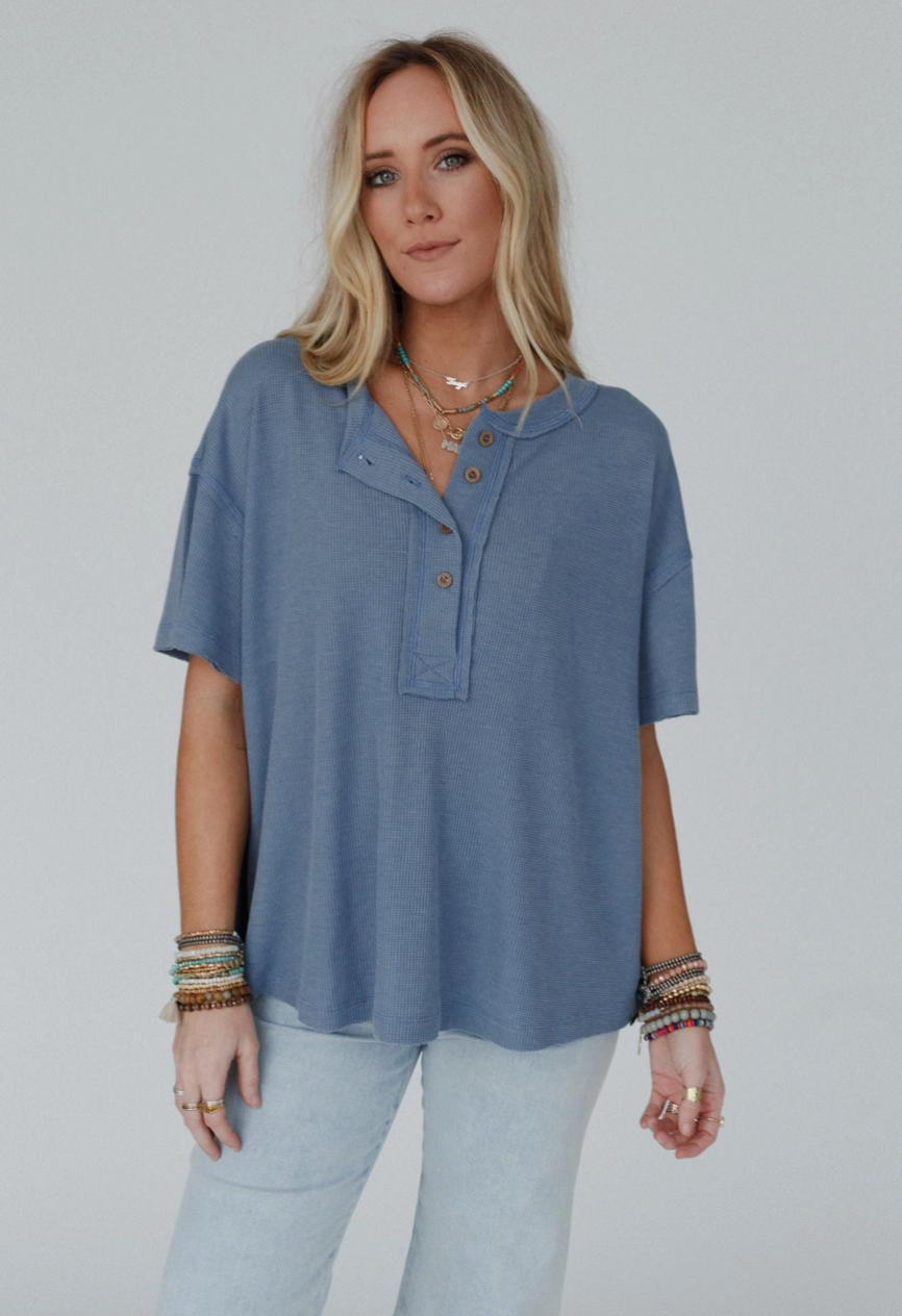 Saylor Henley Top